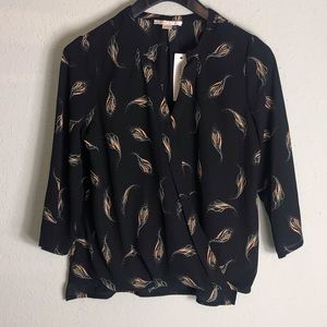 Cooper & Ella Faux Cross Warp 3/4 Sleeve Blouse - S